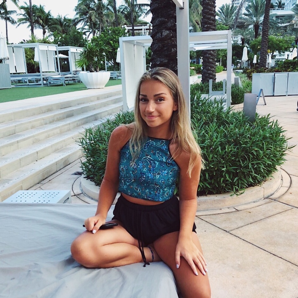 Meet your Posher, Maddie